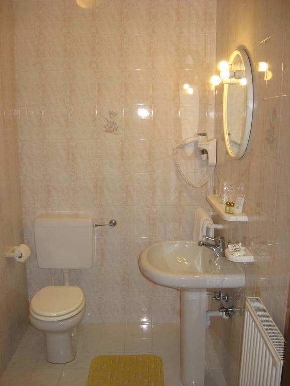 Albergo Ristorante Rosade Tavagnacco Luaran gambar